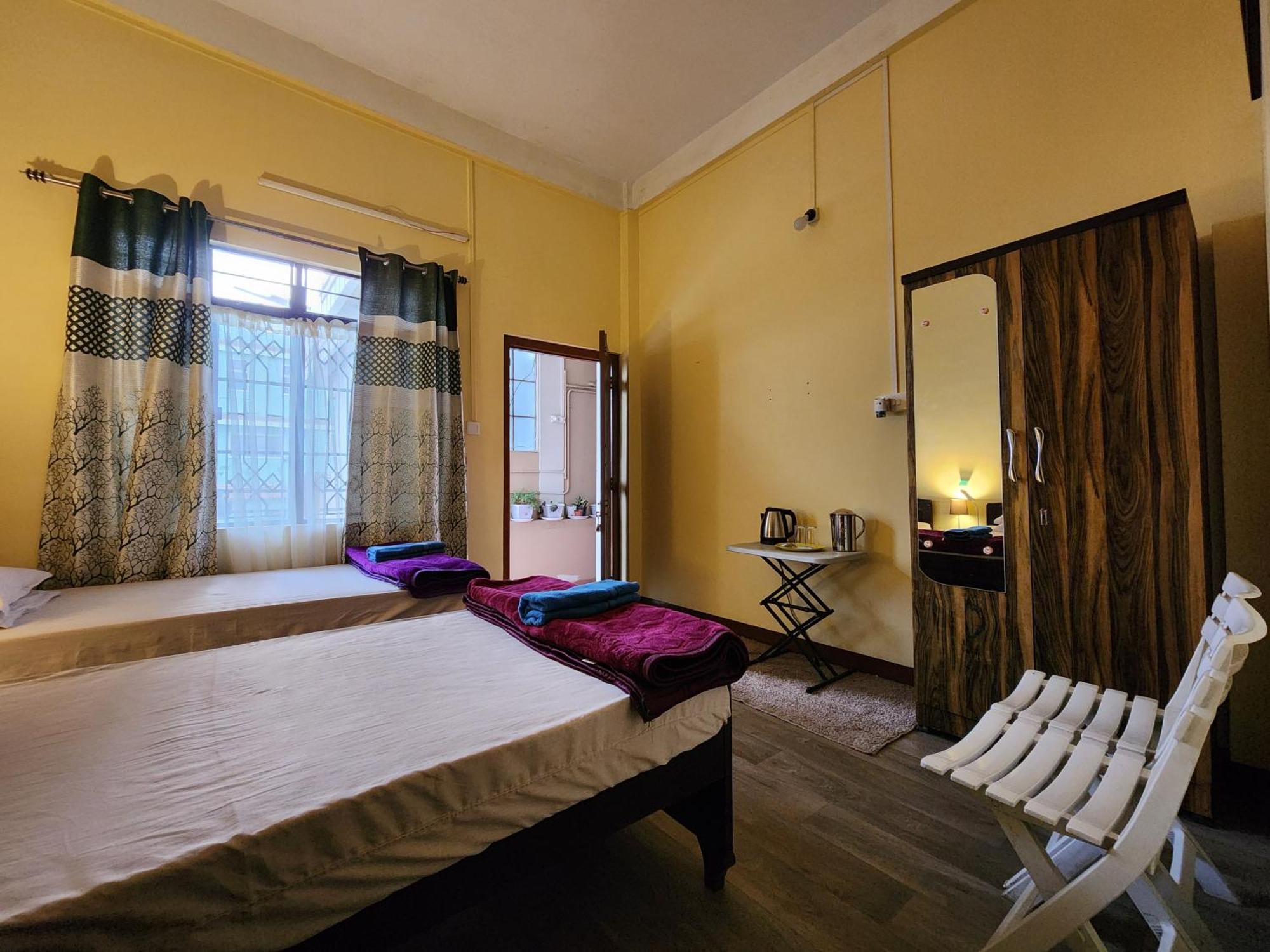 Cafe Sola Bnb Shillong Dış mekan fotoğraf