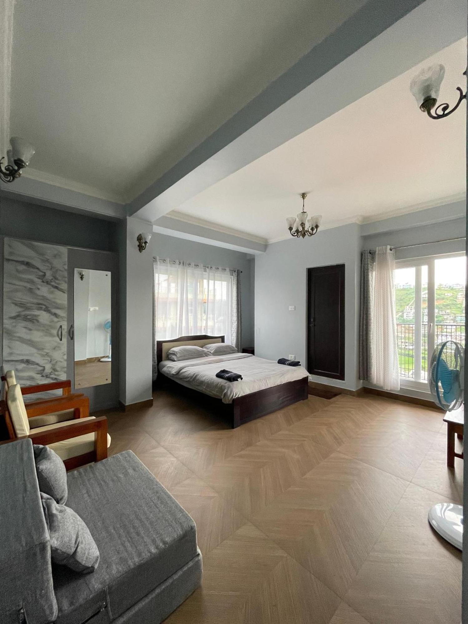 Cafe Sola Bnb Shillong Dış mekan fotoğraf