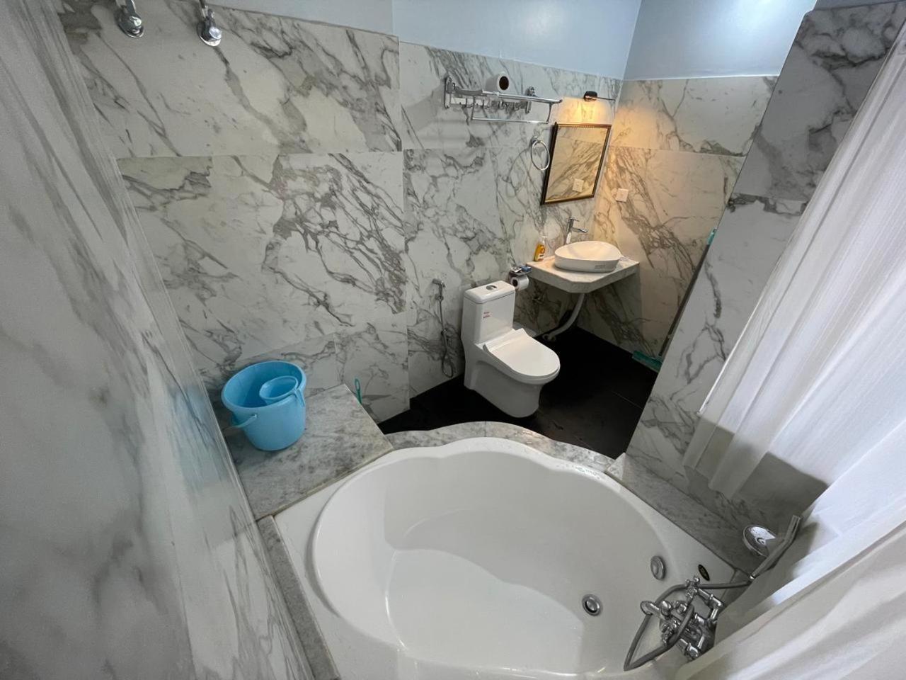 Cafe Sola Bnb Shillong Dış mekan fotoğraf