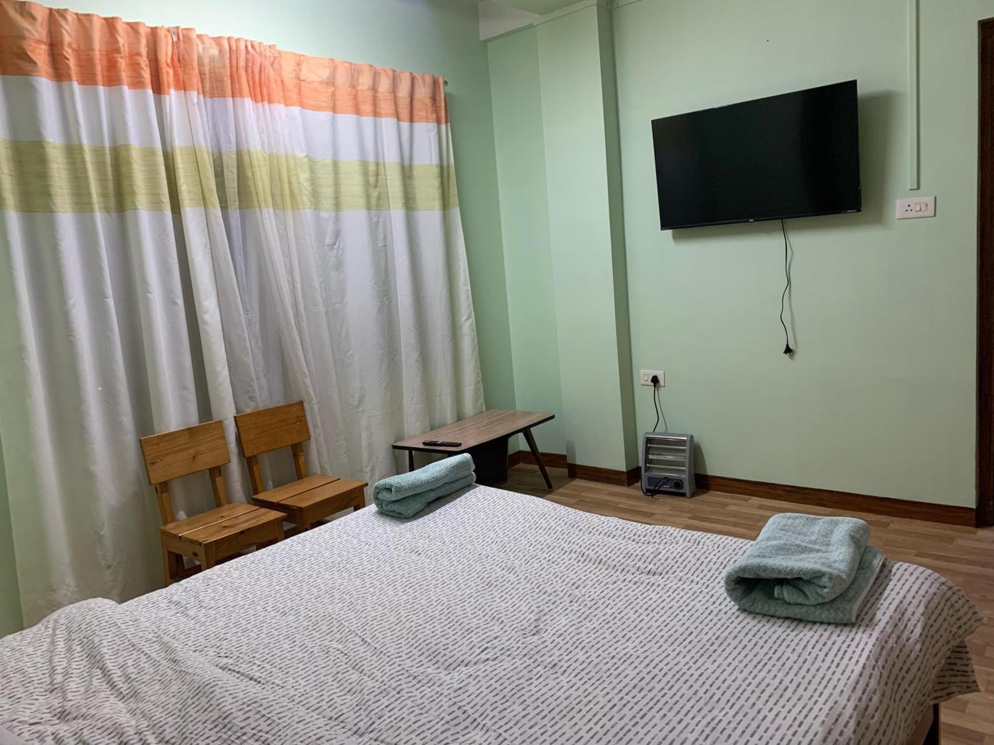 Cafe Sola Bnb Shillong Oda fotoğraf