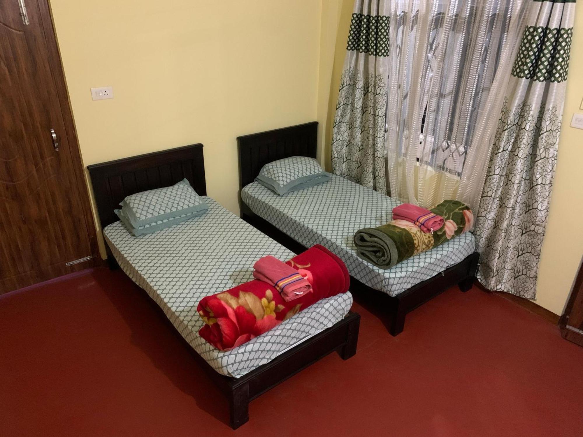 Cafe Sola Bnb Shillong Oda fotoğraf